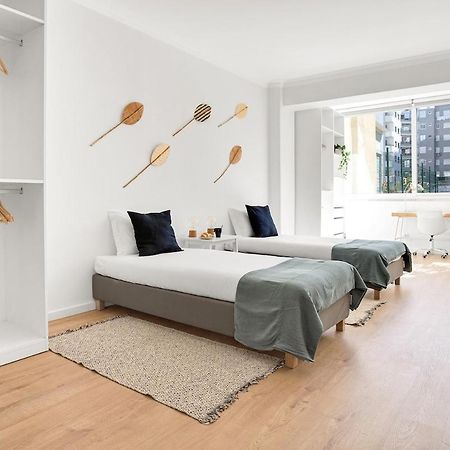 Sunny Suites Lisbona Esterno foto