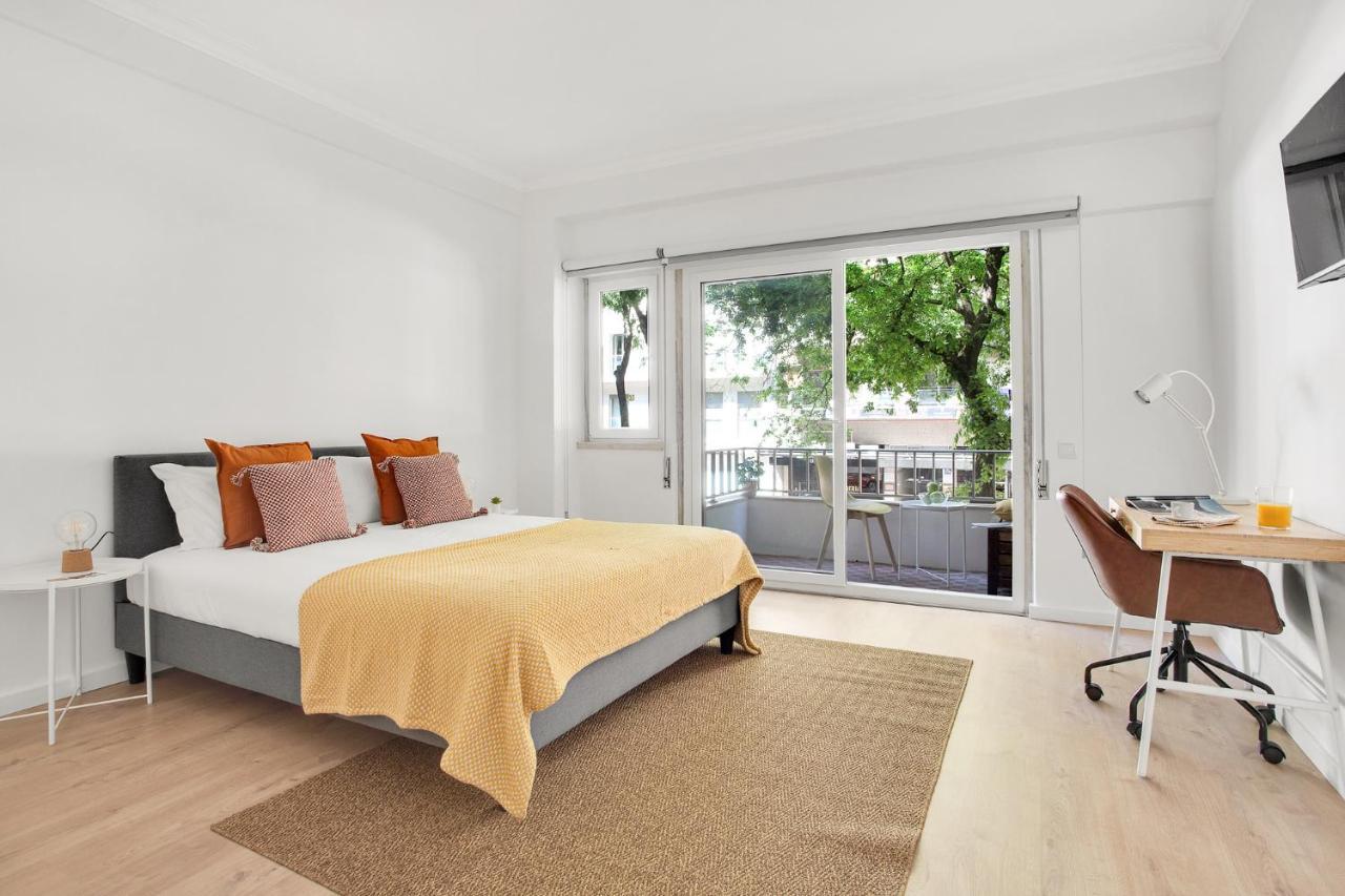 Sunny Suites Lisbona Esterno foto