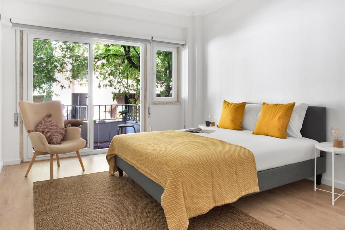 Sunny Suites Lisbona Esterno foto