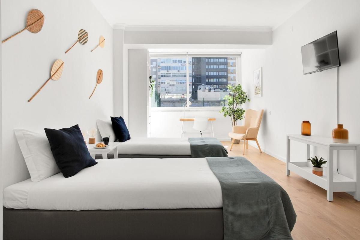 Sunny Suites Lisbona Esterno foto