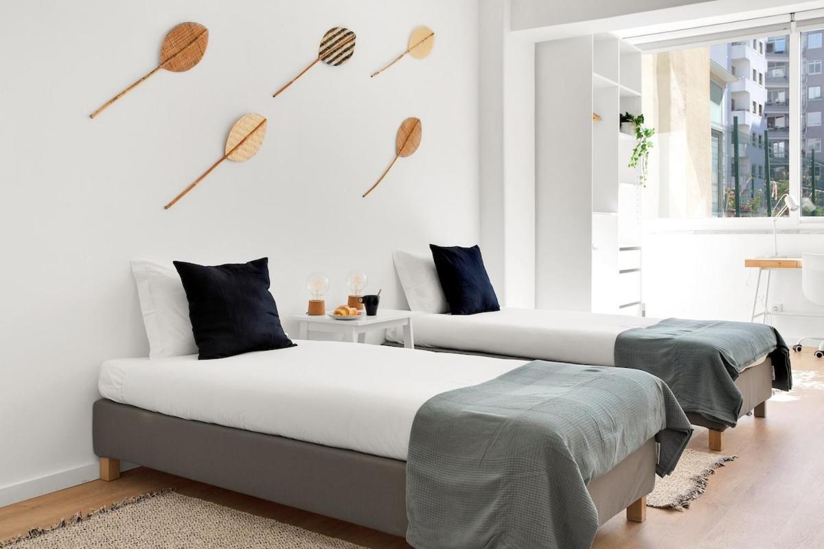 Sunny Suites Lisbona Esterno foto